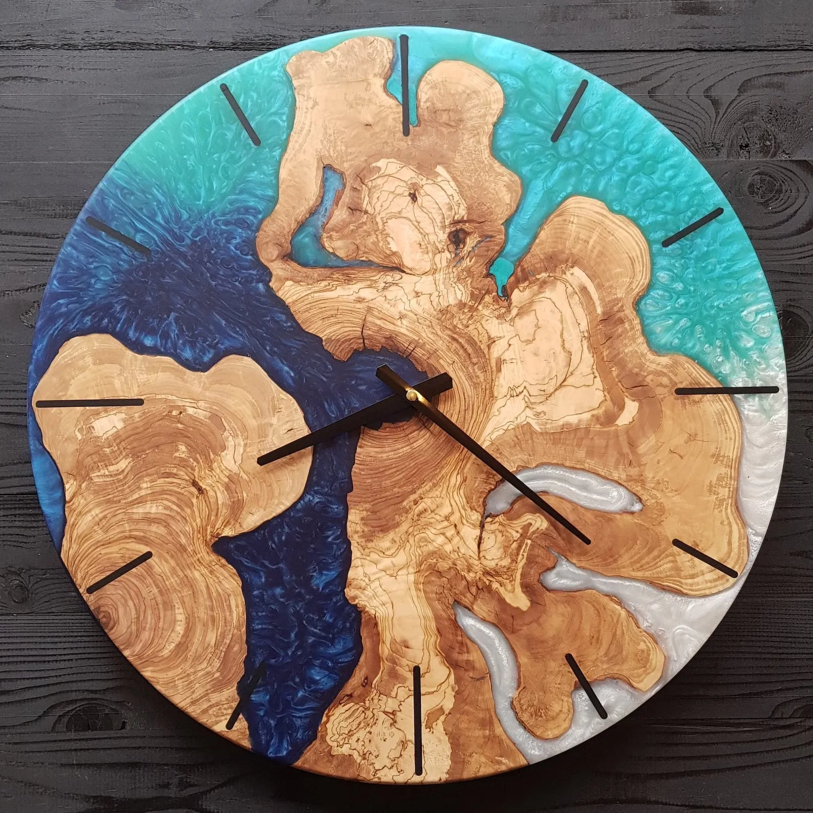 Coastal Azure Timekeeper | Premium Handmade Wall Clocks