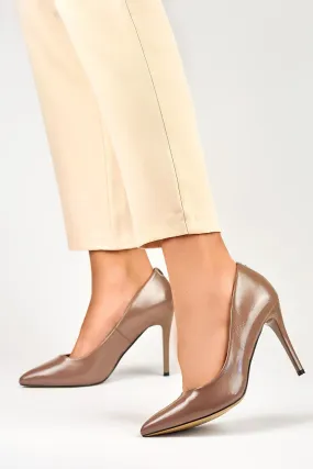 Elegant Sleek Timeless High Heels