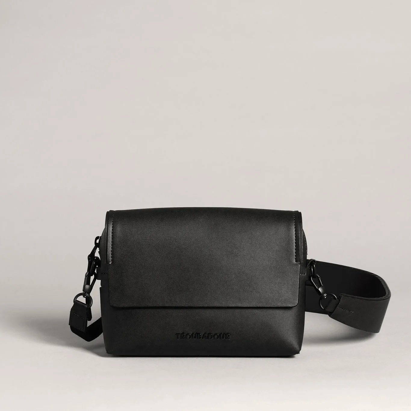 Ki Crossbody