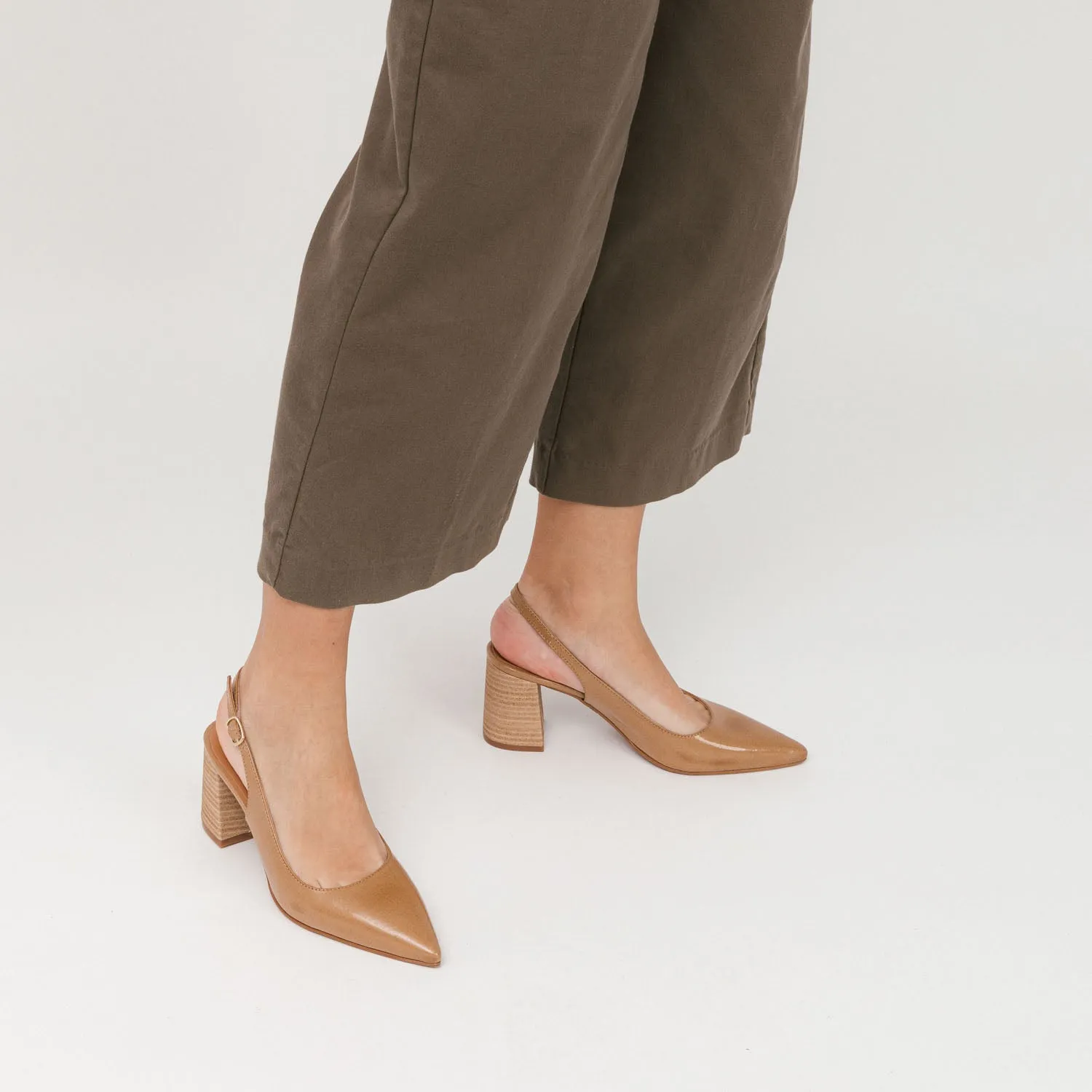 Tan Brown Leather Slingback Pumps with Chunky Heeled