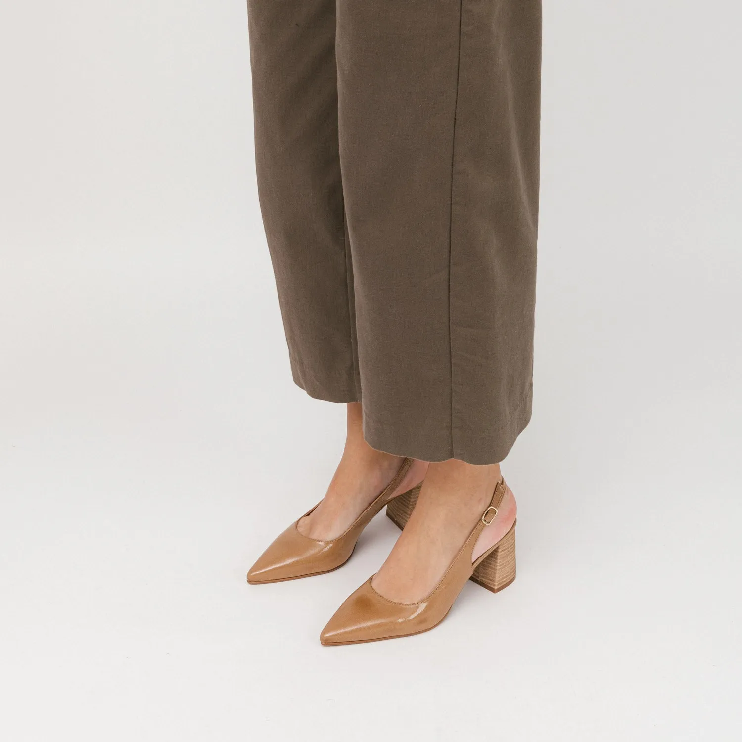 Tan Brown Leather Slingback Pumps with Chunky Heeled