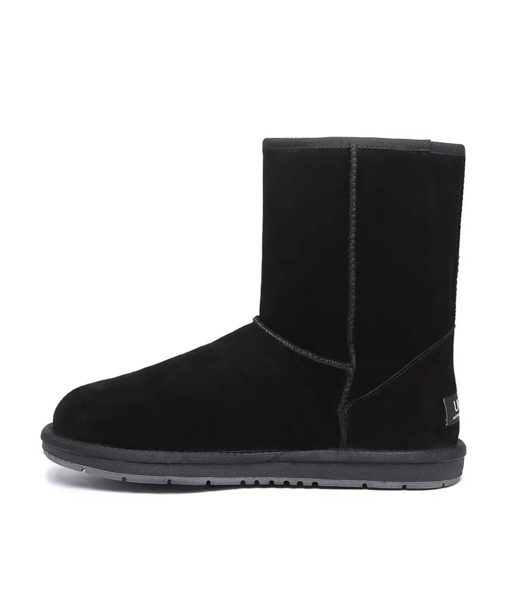 UGG Women's Classic Short Boots